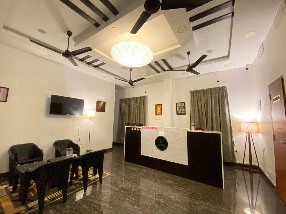 Le Poshe Beachview - Tie Hotels & Resorts Puduccseri Kültér fotó